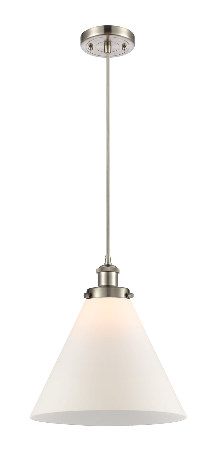Brushed Satin Nickel / Matte White