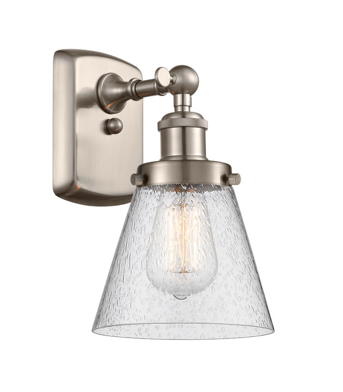 Brushed Satin Nickel / Seedy