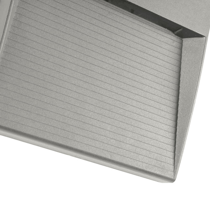Casa 7-in Aluminum Outdoor Wall Sconce