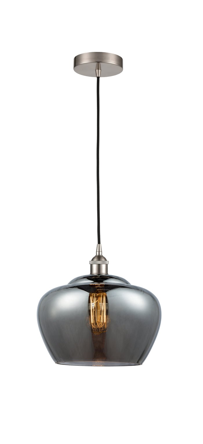 Brushed Satin Nickel / Light Smoke