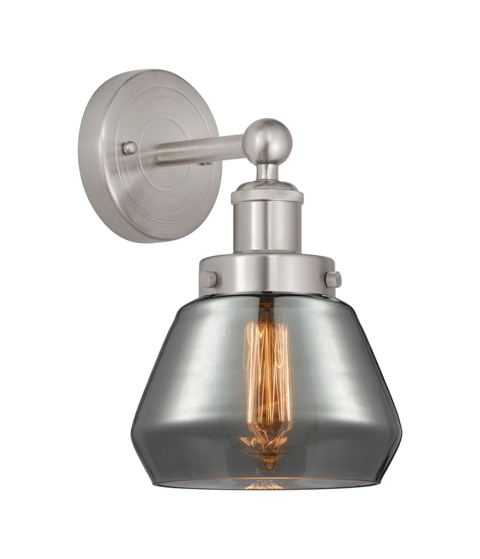 Brushed Satin Nickel / Light Smoke