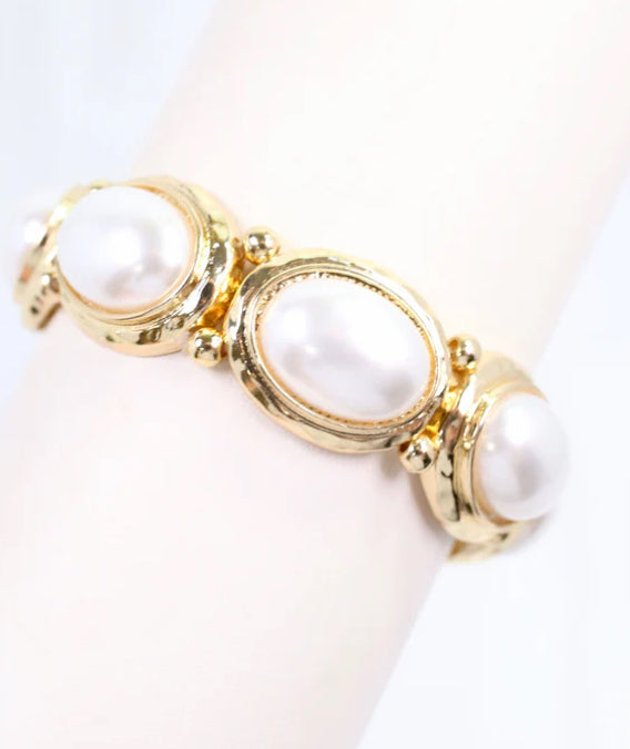 Galant Framed Pearl Stretch Bracelet Gold