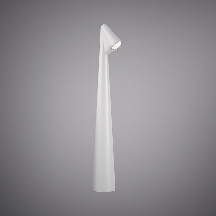 Handsmade portable lamp 
 White  Dimmable