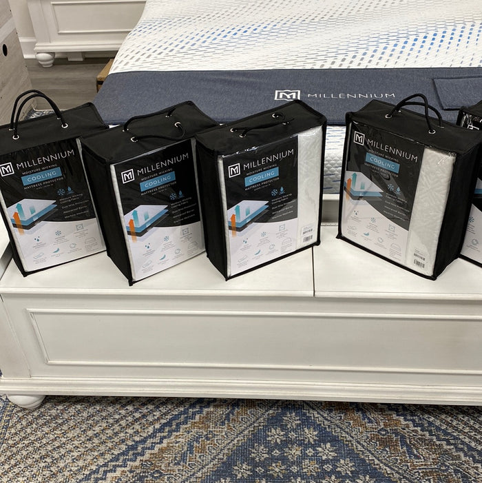Mattress protector