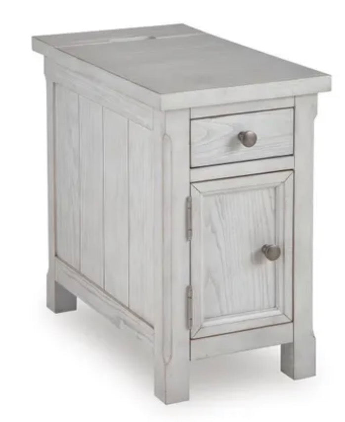 Robbinsdale Chair Side End Table