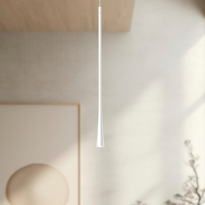 taper-24-in-aluminum-pendant
