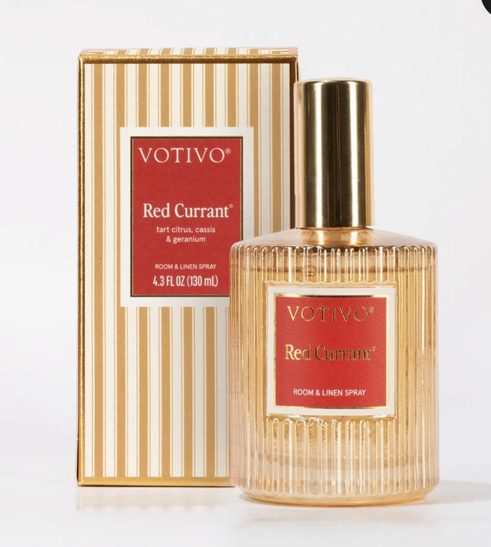 Votivo Room and Linen Spray -Holiday